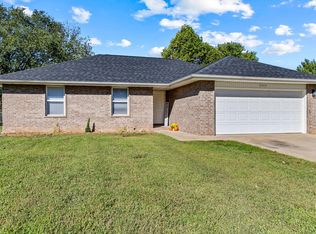 3345 S Sunrise Ave, Springfield, MO 65807