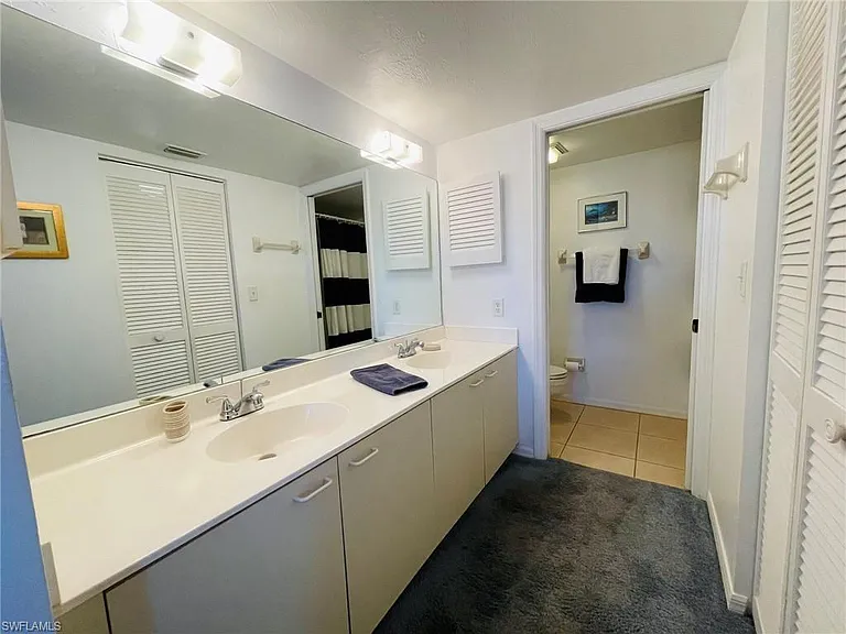 4410 Chantelle Dr #201H — Photo 10