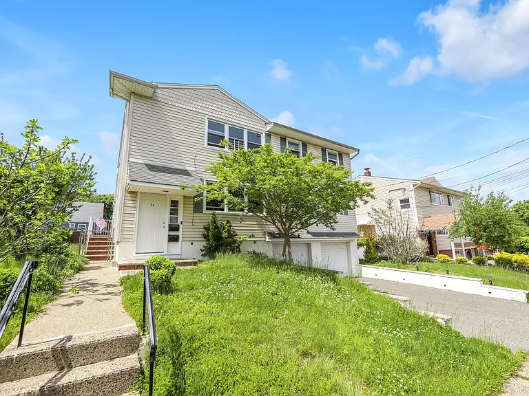 24 Van Vliet Ct #2 — Photo 3