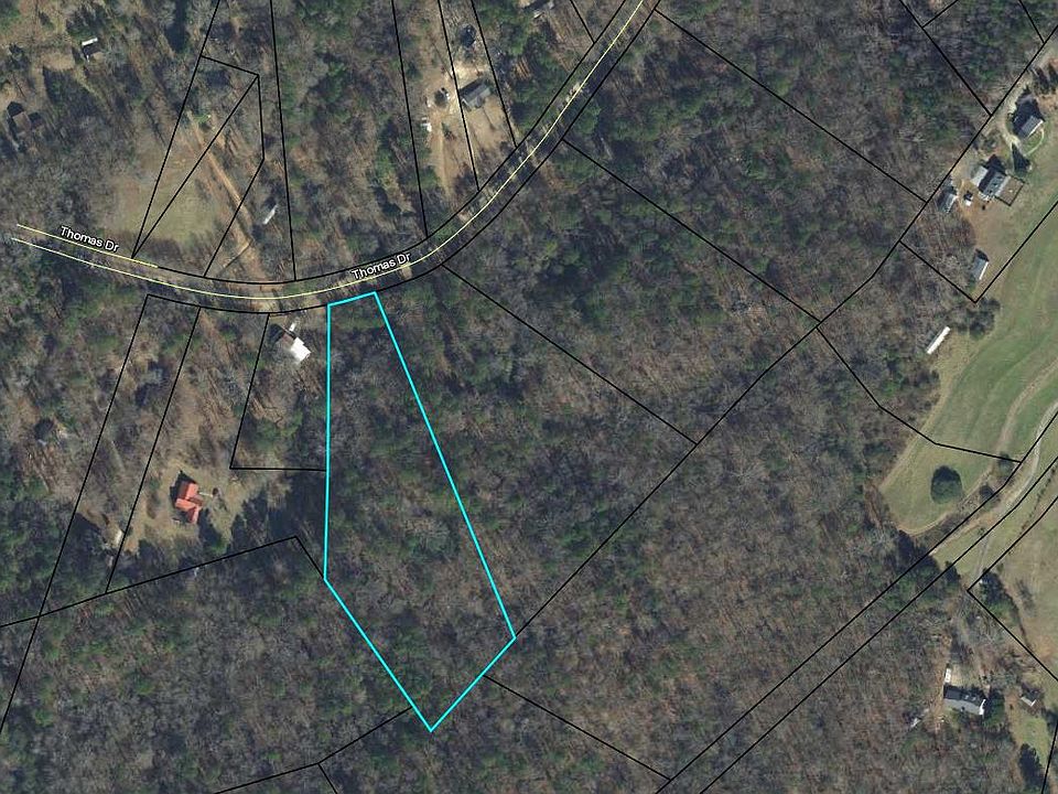 2nd image of 1682 Thomas Dr