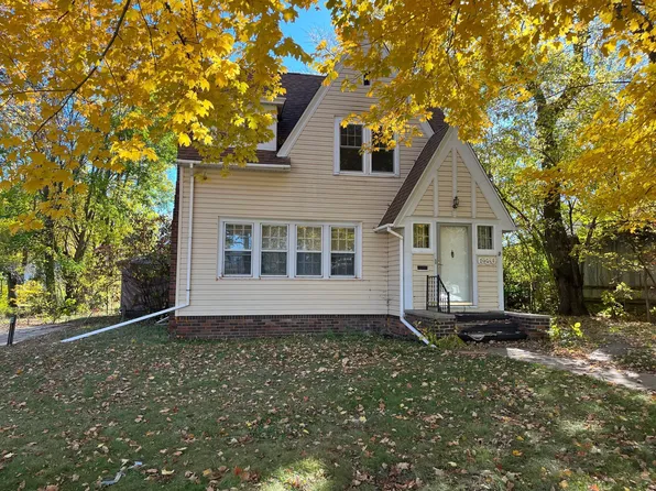 680 3rd St, Tracy, MN 56175