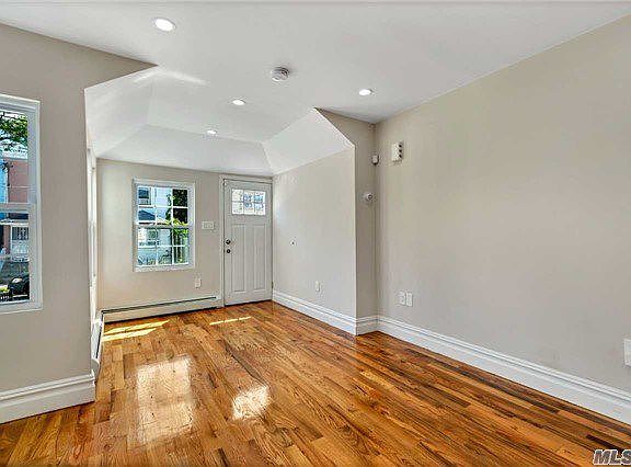 3rd image of 11828 154th St