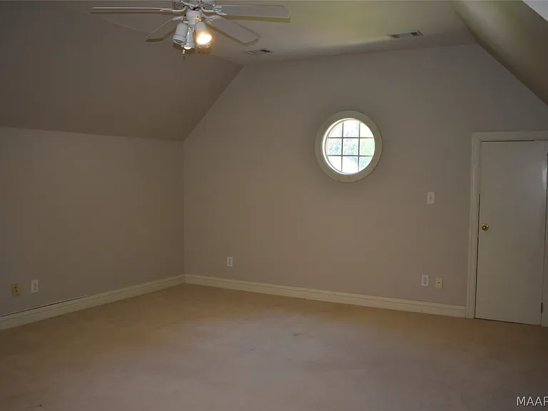 8212 Glynnwood Dr — Photo 22