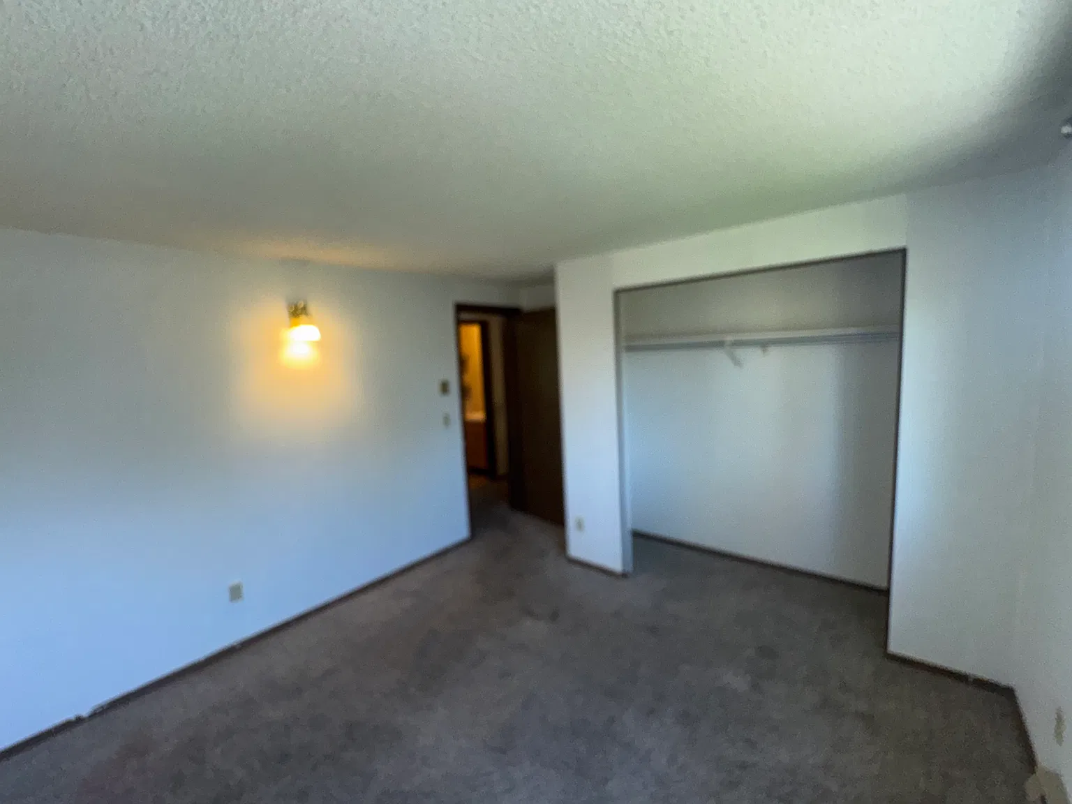 2 bed, $1,600 — Photo 2