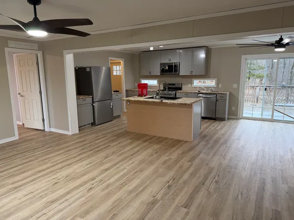 5734 Graham Rd, Utica, NY 13502