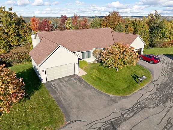 2nd image of 2015 Woods Ln #46