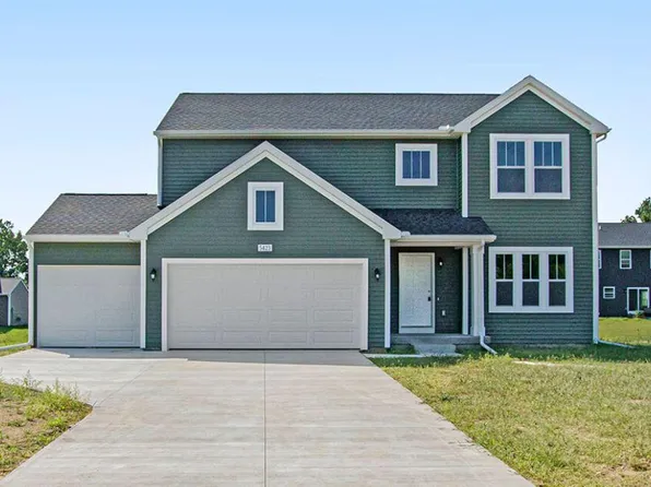 5290 McLin Dr, Kalamazoo, MI 49009