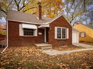 2415 SW Beverly Ct, Topeka, KS 66611