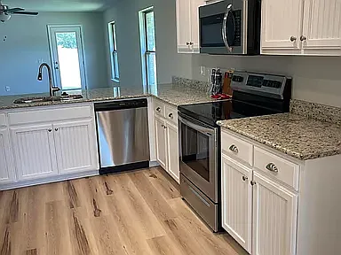 202 Baycliff Dr — Photo 18