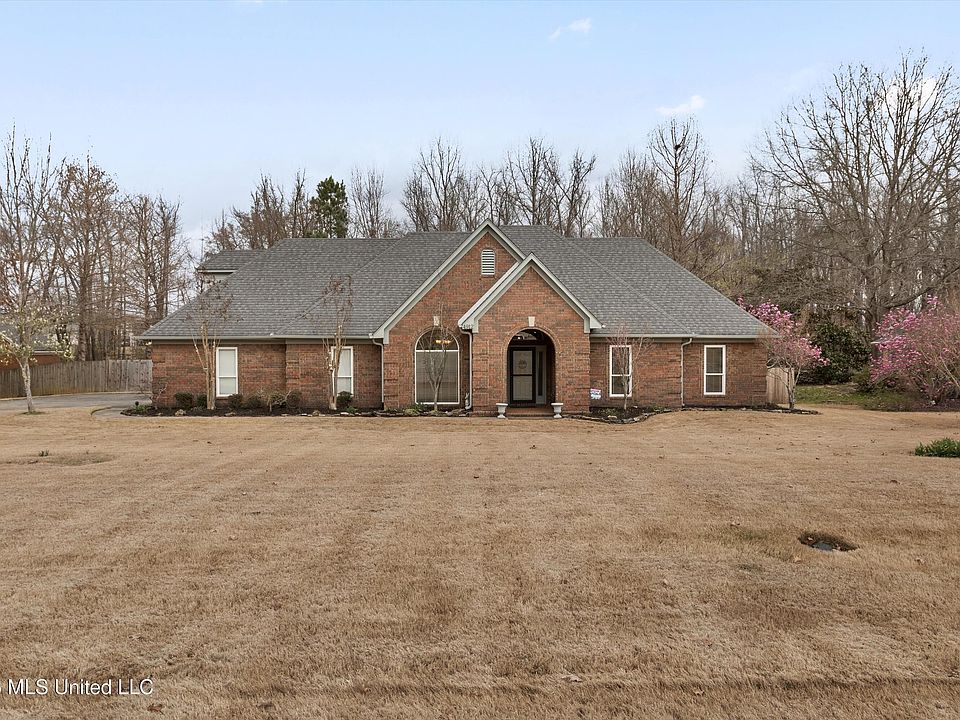 1st image of 4912 Jessica Dr