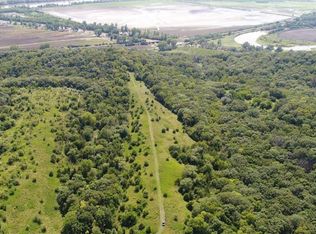 401 Road, Amazonia, MO 64421