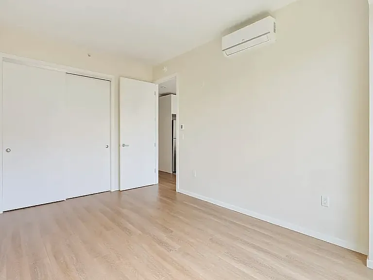 521 W 134th St #5D — Photo 11