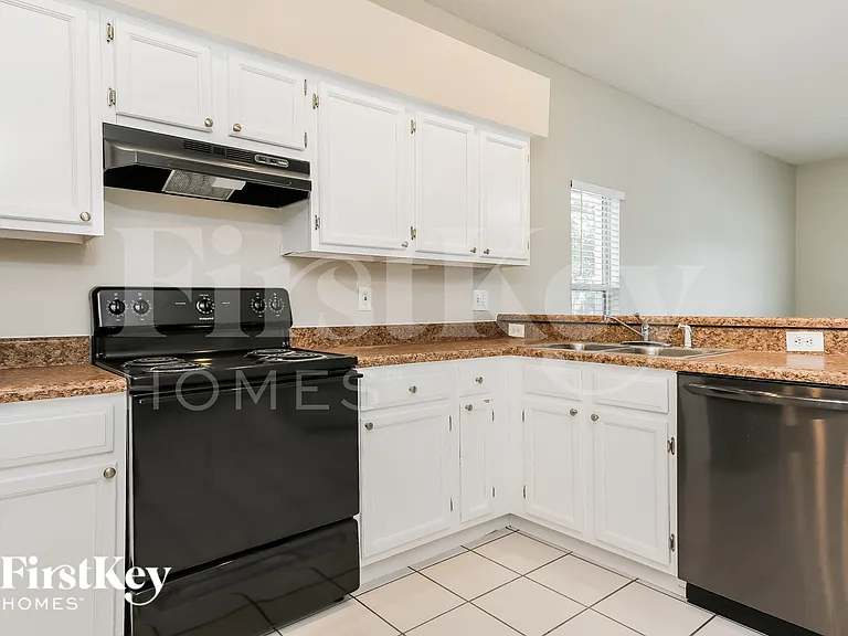 495 Lancer Oak Dr — Photo 7