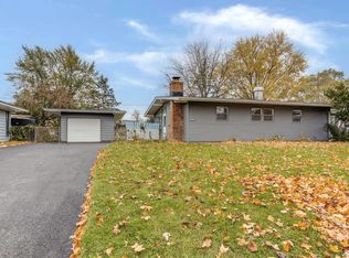 2507 Marshall Pkwy, Waukegan, IL 60085