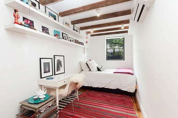 Sold by Compass | media 11