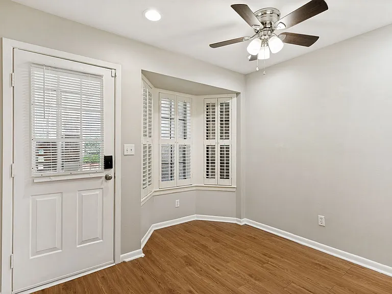 201 Ellwood St #109 — Photo 15