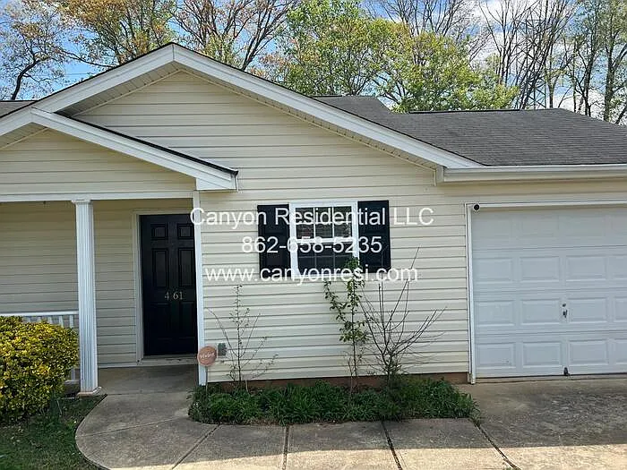 461 Bedford Knoll Dr — Photo 25