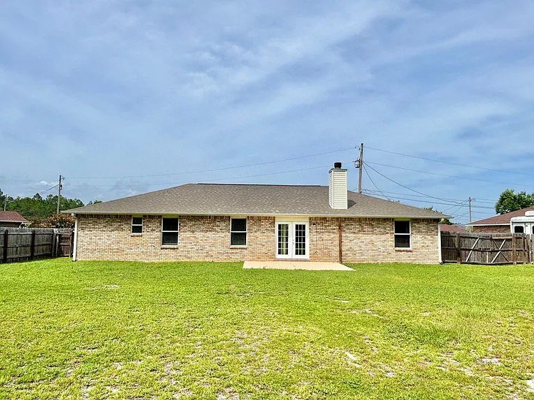 5087 Cassia Dr — Photo 17