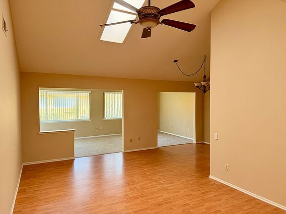 2nd image of 6213 Village 6