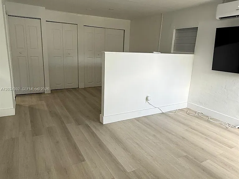 13 Fonseca Ave #1 — Photo 6