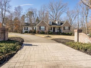 14820 Spruce Ave, Chester, VA 23836