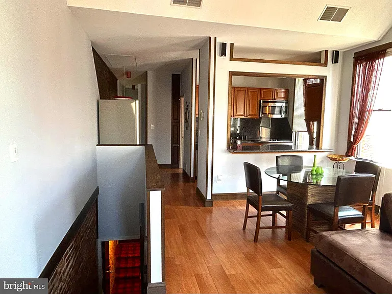 727 S 2nd St #3F — Photo 4