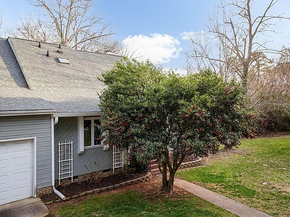 4th image of 3600 Top Of The Pines Ct