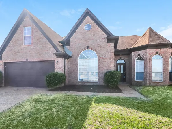 90 Oak Ridge Cv, Oakland, TN 38060