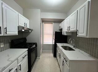 119 Roosevelt Ave #3E, Jersey City, NJ 07304