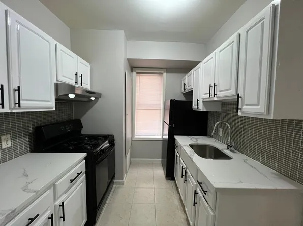 119 Roosevelt Ave #3E, Jersey City, NJ 07304