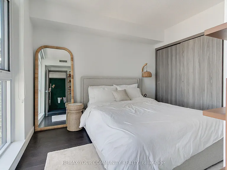 38 Widmer St #2809 — Photo 18