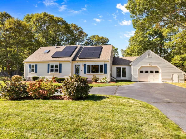 119 Whitehall Way, Hyannis, MA 02601