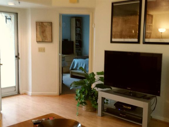 3rd image of 4655 Nicol Cmn APT 103