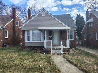 18330 Warwick St, Detroit, MI 48219