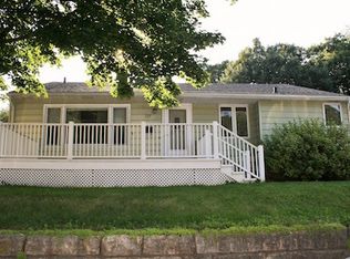 737 Ramona St, Dubuque, IA 52003