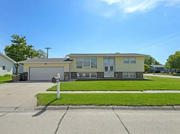 3053 31st Ave, Columbus, NE 68601