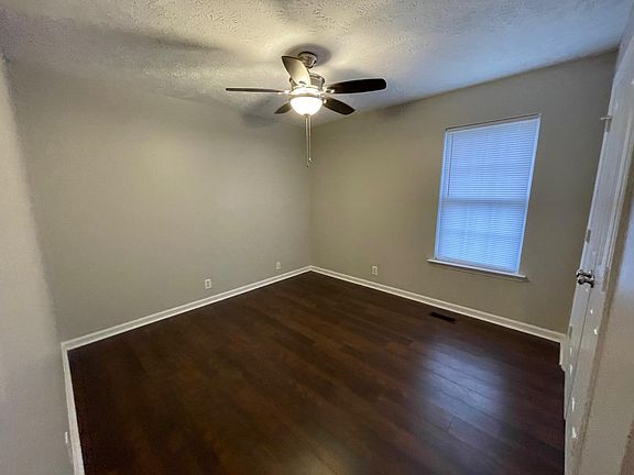 2nd image of 2122 Golfield Ct
