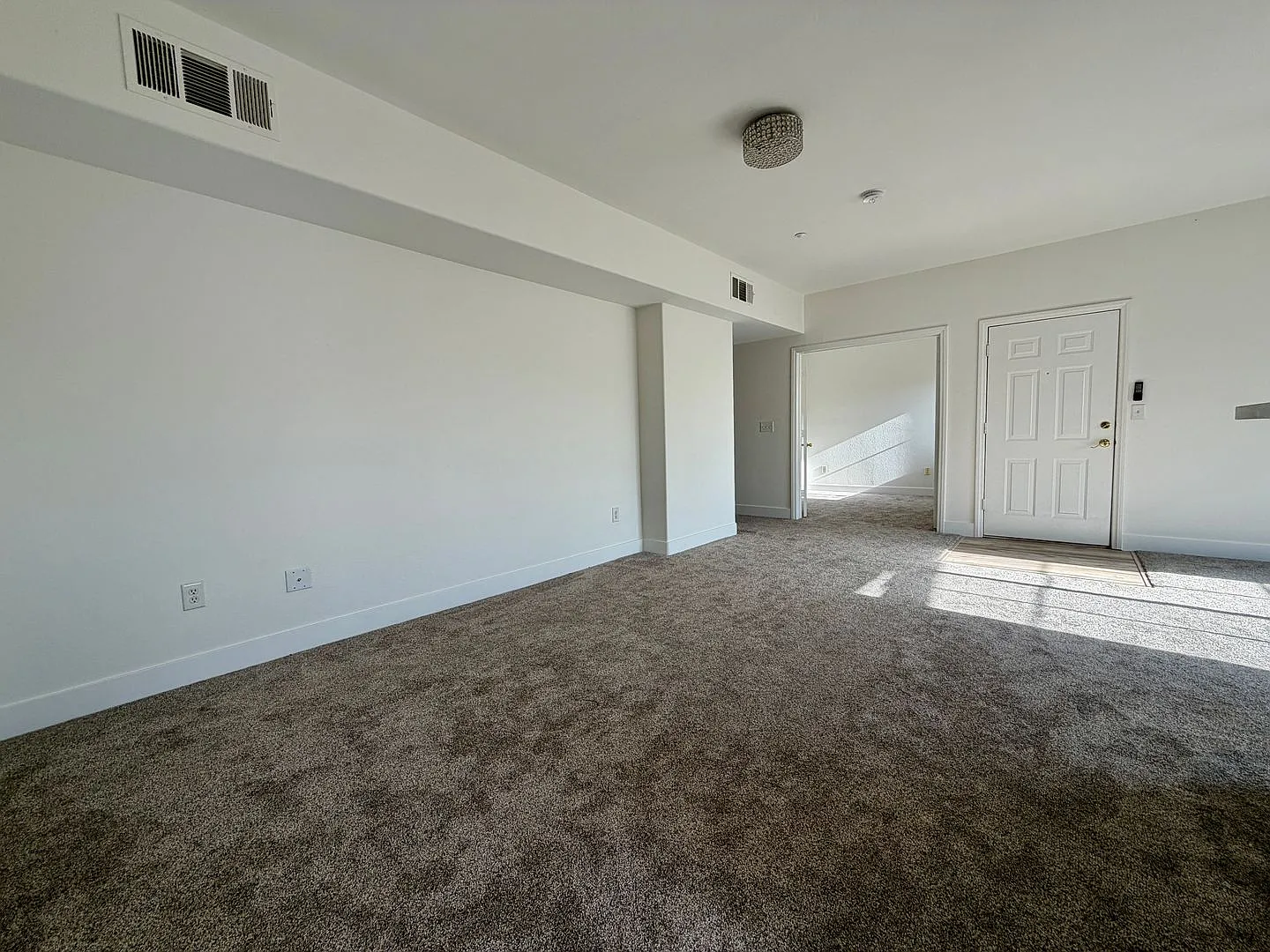 South Valley Ranch condo — Photo 4