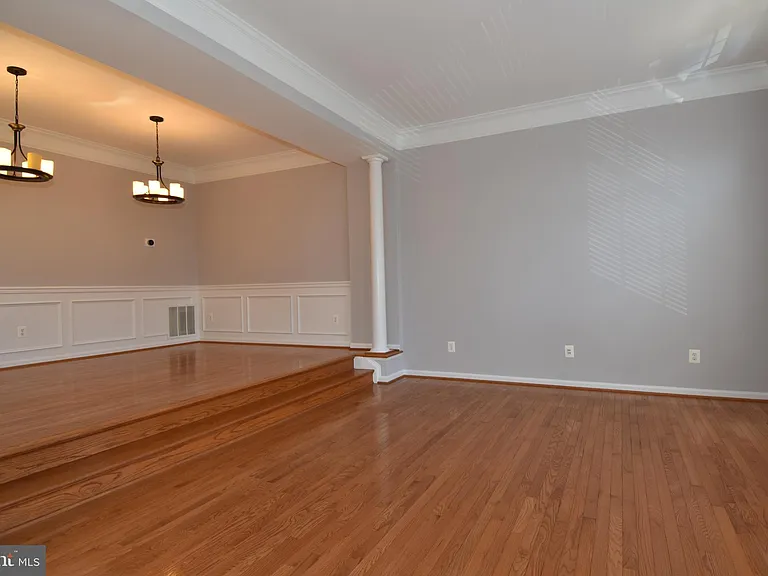 21957 Windover Dr — Photo 5