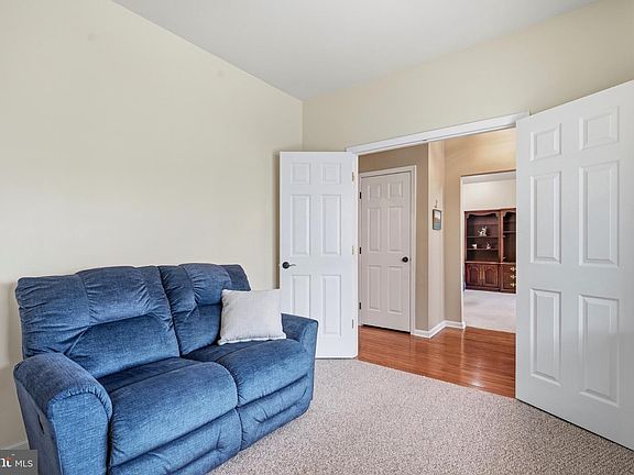 4th image of 1505 Hulnick Rd #438-23