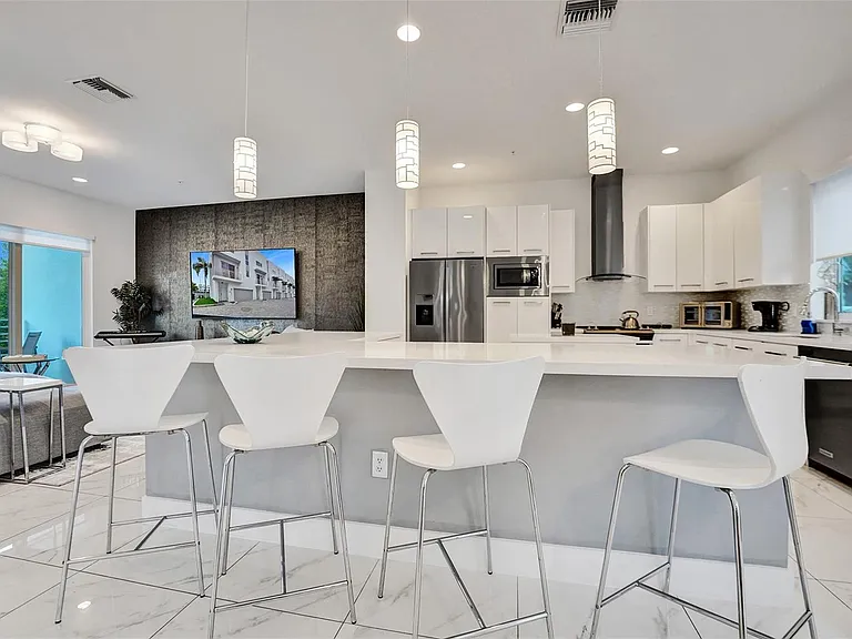 1371 N Ocean Blvd — Photo 16