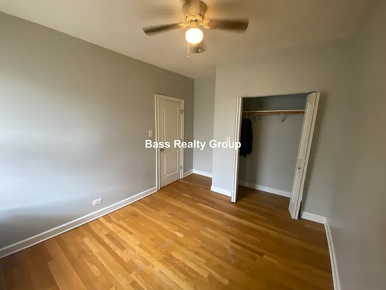 6972 N Greenview Ave #3A — Photo 7