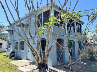 3031 49th St S #1/2, Saint Petersburg, FL 33707