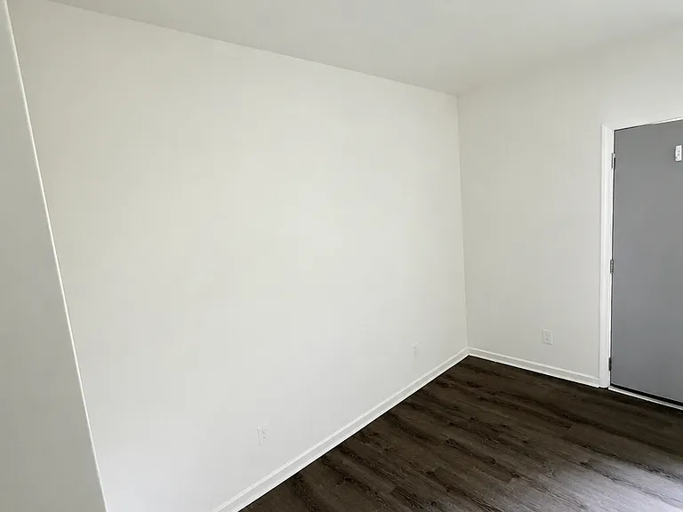 125 N Wilton St — Photo 10