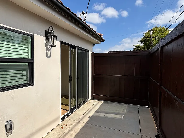 3740 Cherrywood Ave — Photo 5