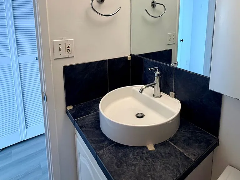 2121 Ala Wai Blvd #1702 — Photo 22
