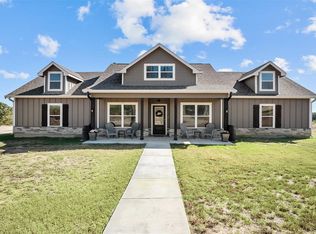 805 Carter Ln, Santo, TX 76472