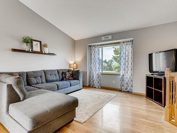 5th image of 5027 Edinburgh Way