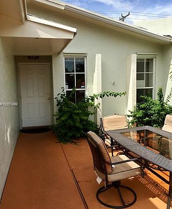 2nd image of 818 N Golf Dr