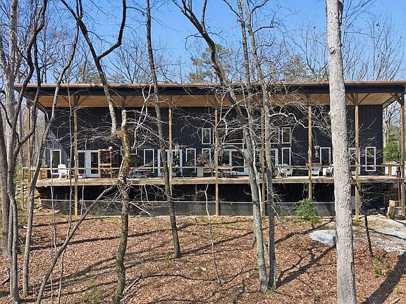 3rd image of 425 Camp Yonah Rd